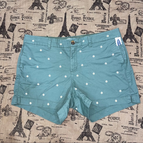 Old Navy NWT! Everyday Short Green Daisy  Embroidery Short Size 14 - Picture 2 of 11